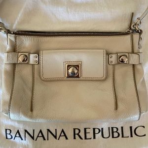 Banana Republic white leather shoulder bag